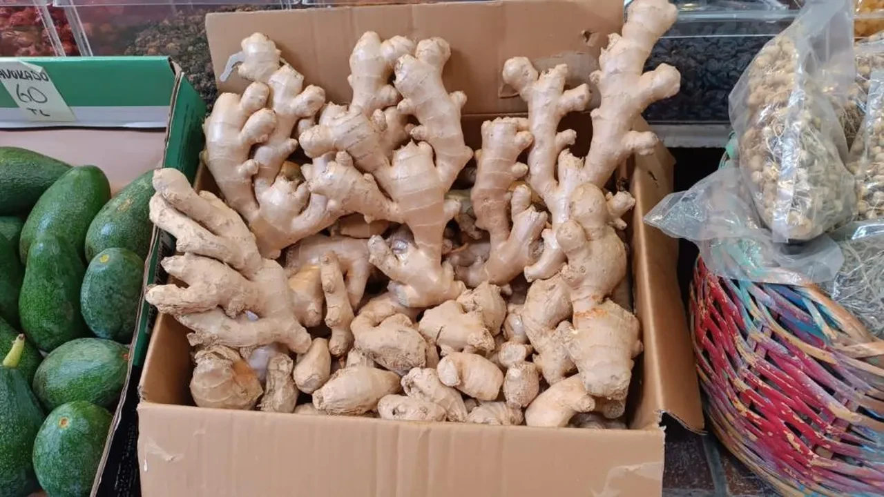 Hava sıcaklıkları 10 derece birden düştü, aktarlarda zencefil yok satıyor!