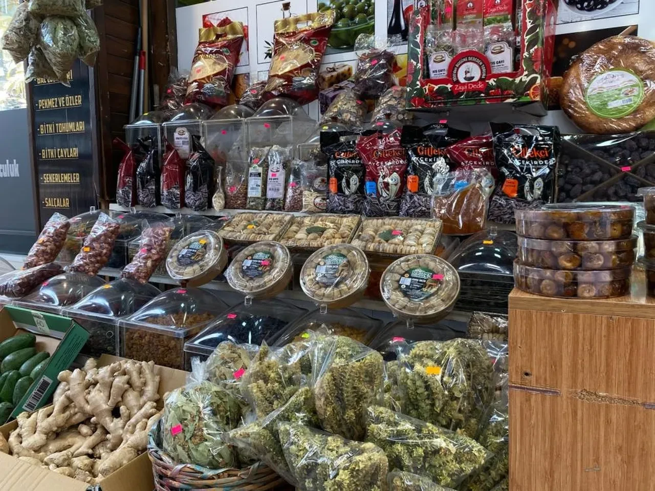 Hava sıcaklıkları 10 derece birden düştü, aktarlarda zencefil yok satıyor!