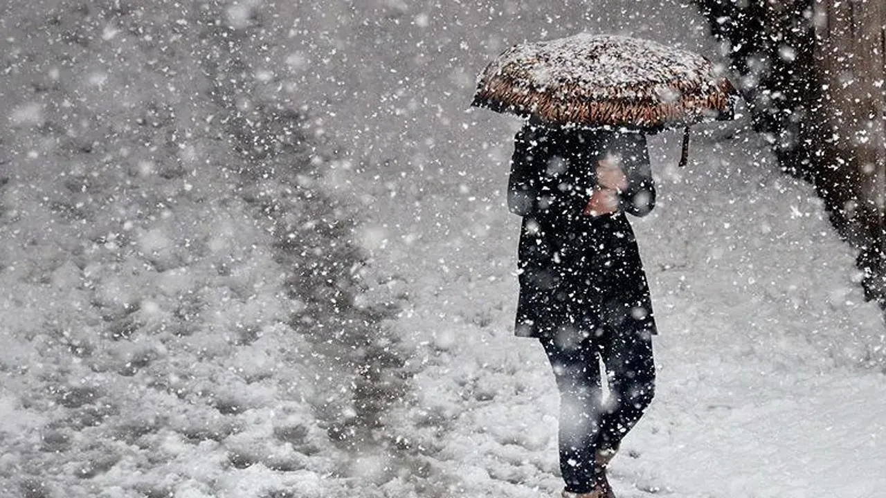 Meteoroloji'den birçok ile kar yağışı uyarısı! Tarih verildi, günlerce sürecek