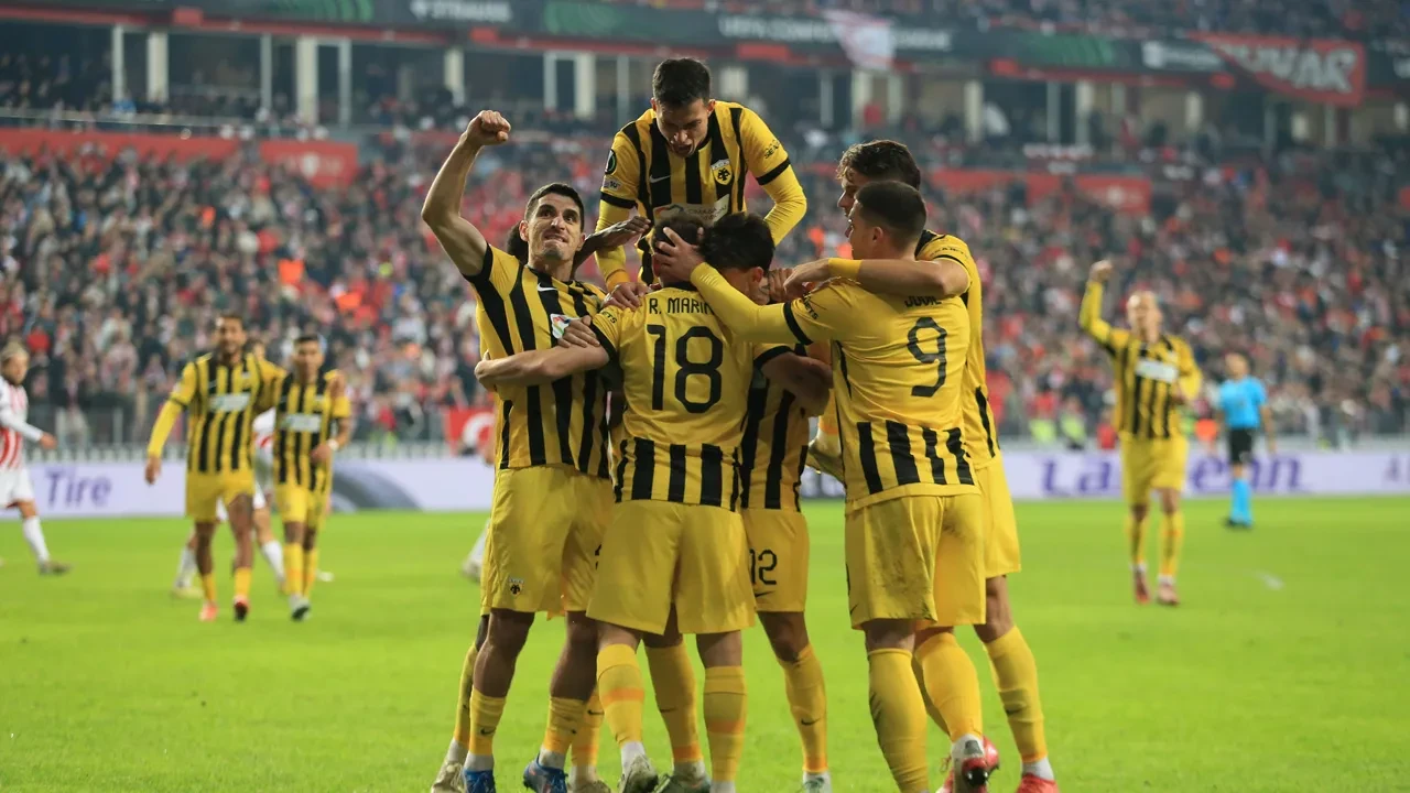 Samsunspor öne geçtiği UEFA Konferans Ligi'nde AEK'ya mağlup oldu