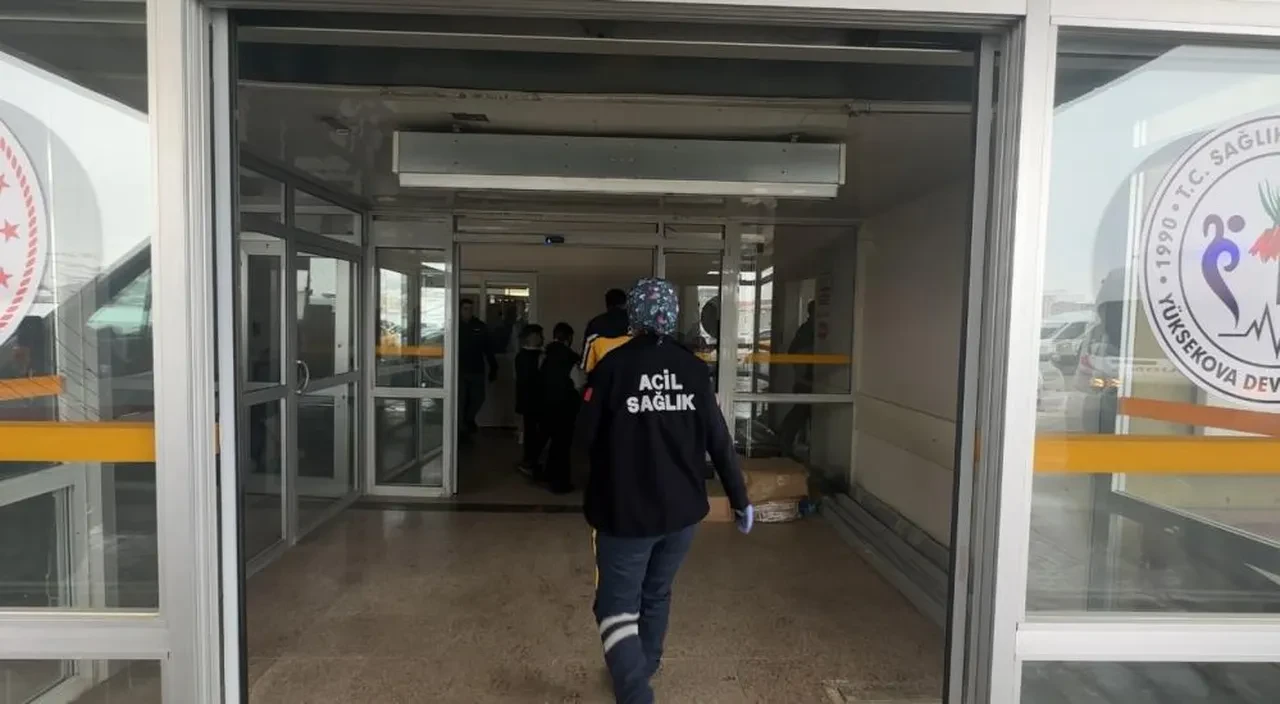 Yerli malı haftasında onlarca öğrenci zehirlendi