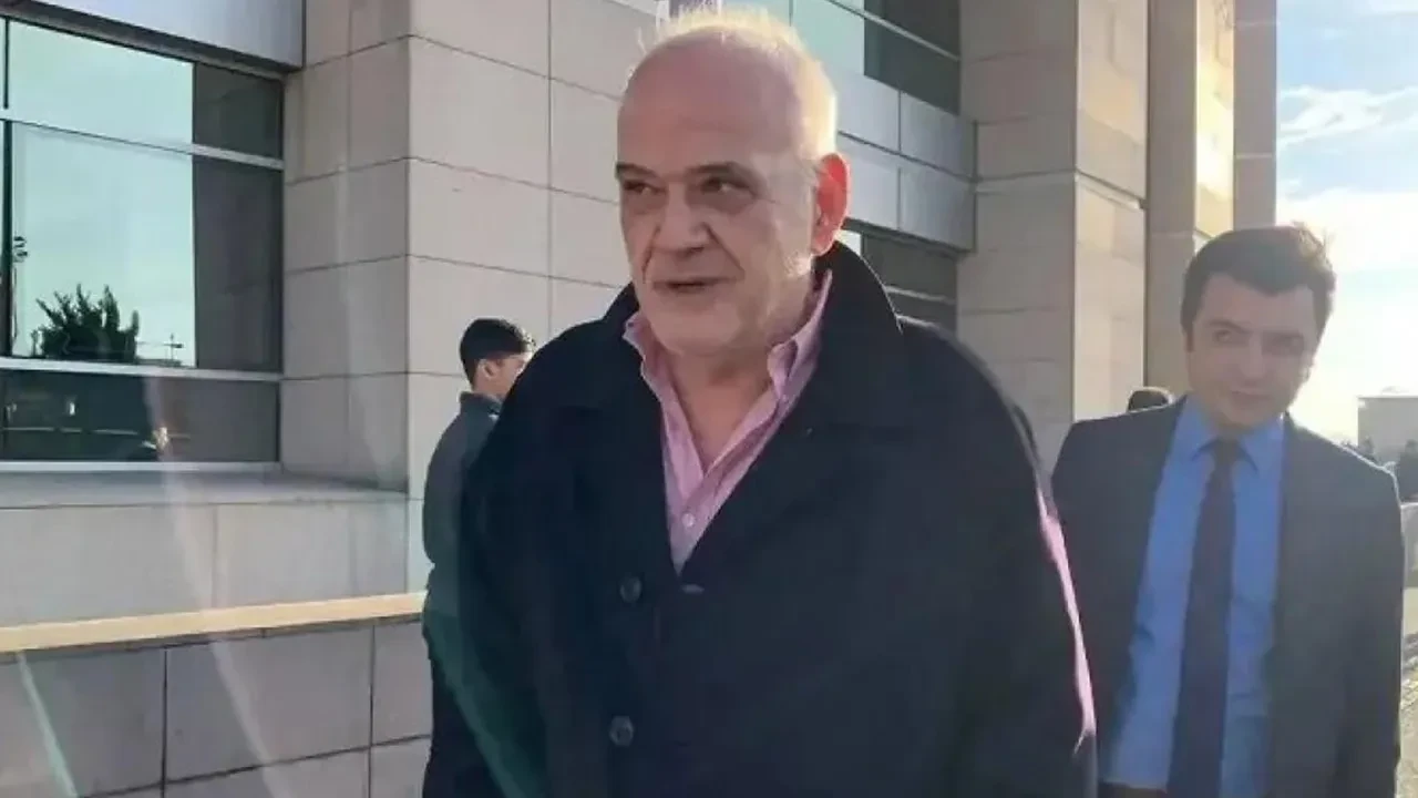 Ahmet Çakar kalp krizi şüphesiyle tekrar hastaneye kaldırıldı