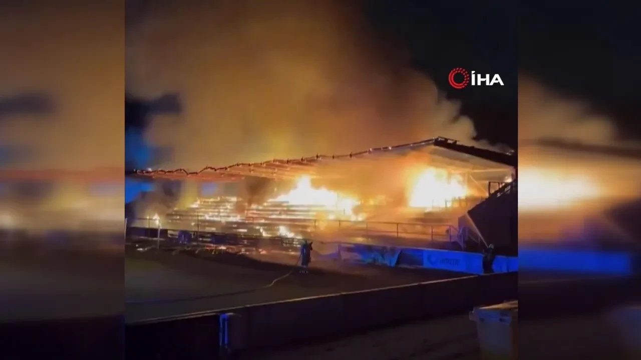 Başarılı futbol kulübü küme düştü, taraftar çıldırdı! 3 küçük çocuk stadyumu ateşe verdi