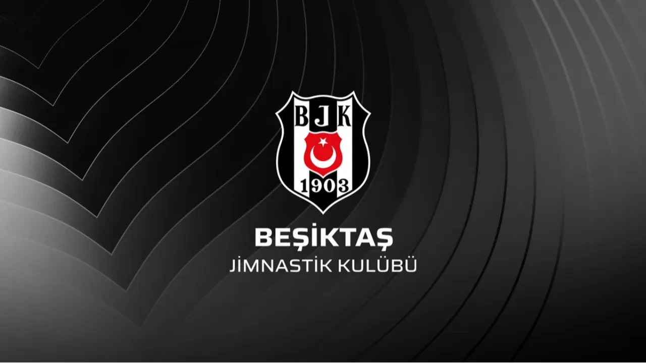 Beşiktaş'tan Alman savunmacı için transfer açıklaması!