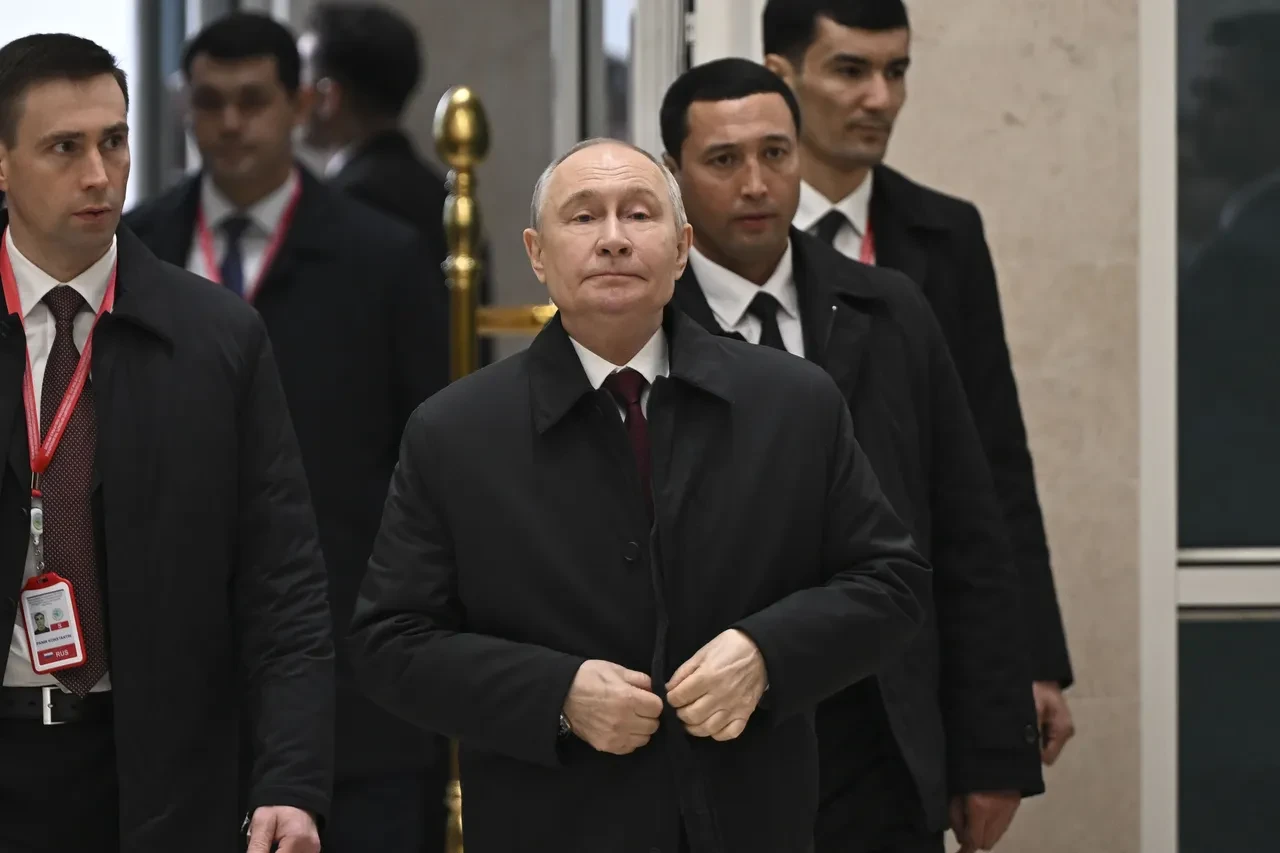 Türkmenistan'da kritik zirve! Cumhurbaşkanı Erdoğan, Putin ile görüşüyor