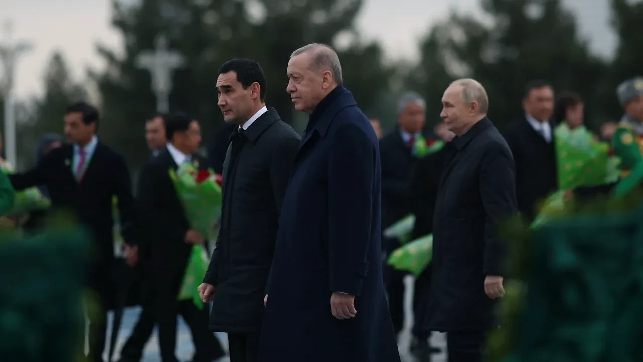 Cumhurbaşkanı Erdoğan'dan Rusya ve Ukrayna'ya çağrı: Savaş sona ermeli