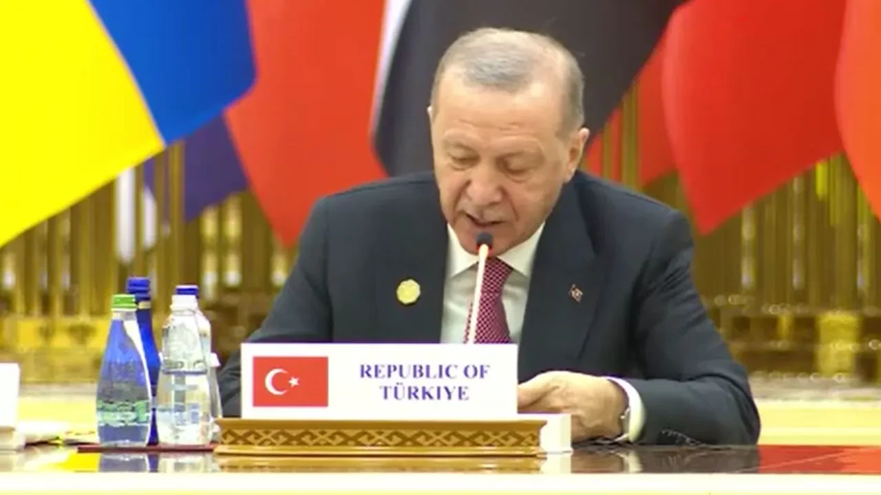 Cumhurbaşkanı Erdoğan: Rusya-Ukrayna savaşı bitmeli