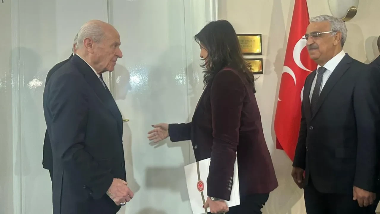 DEM Parti Heyeti'nden Devlet Bahçeli'ye ziyaret