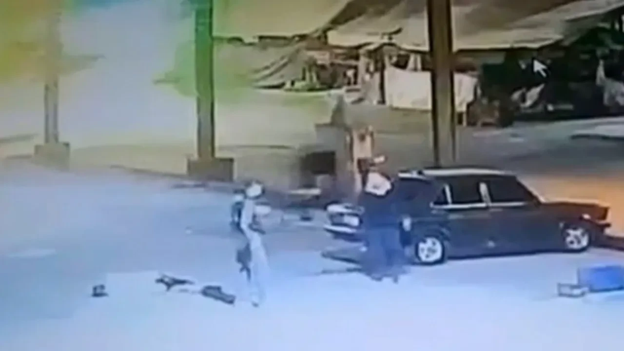 Karabük'te bir kişinin öldüğü bıçaklı kavganın görüntüleri ortaya çıktı!