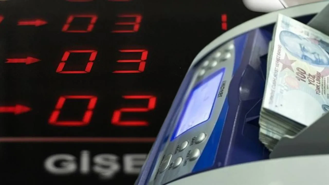 Kredi faizleri düşecek mi, sabit mi kalacak? Faiz indirimi sonrası gözler konut, taşıt ve ihtiyaç kredisi faizlerinde