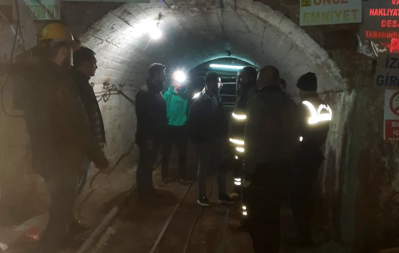 Kütahya'daki özel maden ocağında zehirlenme! 7 işçi hastaneye kaldırıldı