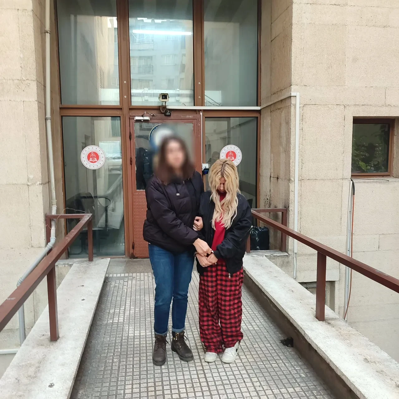 Sahte TOKİ sitesiyle onlarca kişiyi dolandırdı: Savunması 'pes' dedirtti!