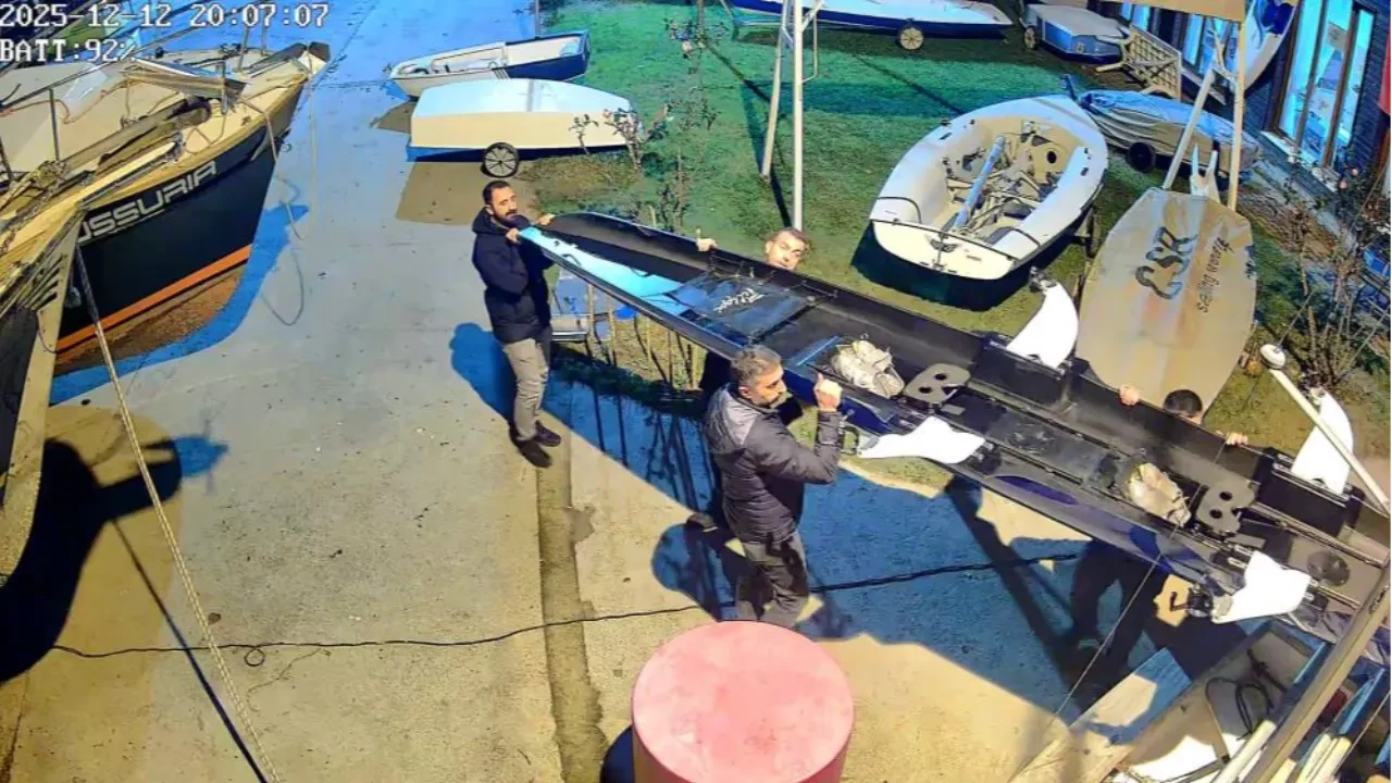 Yelken kulübüne baskın! Kaçak teknelere el konuldu