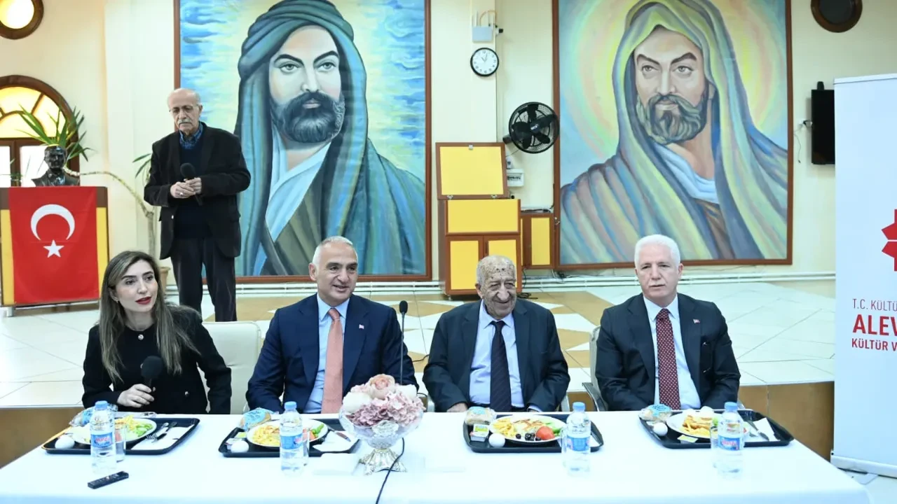 Bakan Ersoy müjdeyi verdi! Çalışma başlıyor: Cemevleri artık imar planlarına işlenecek