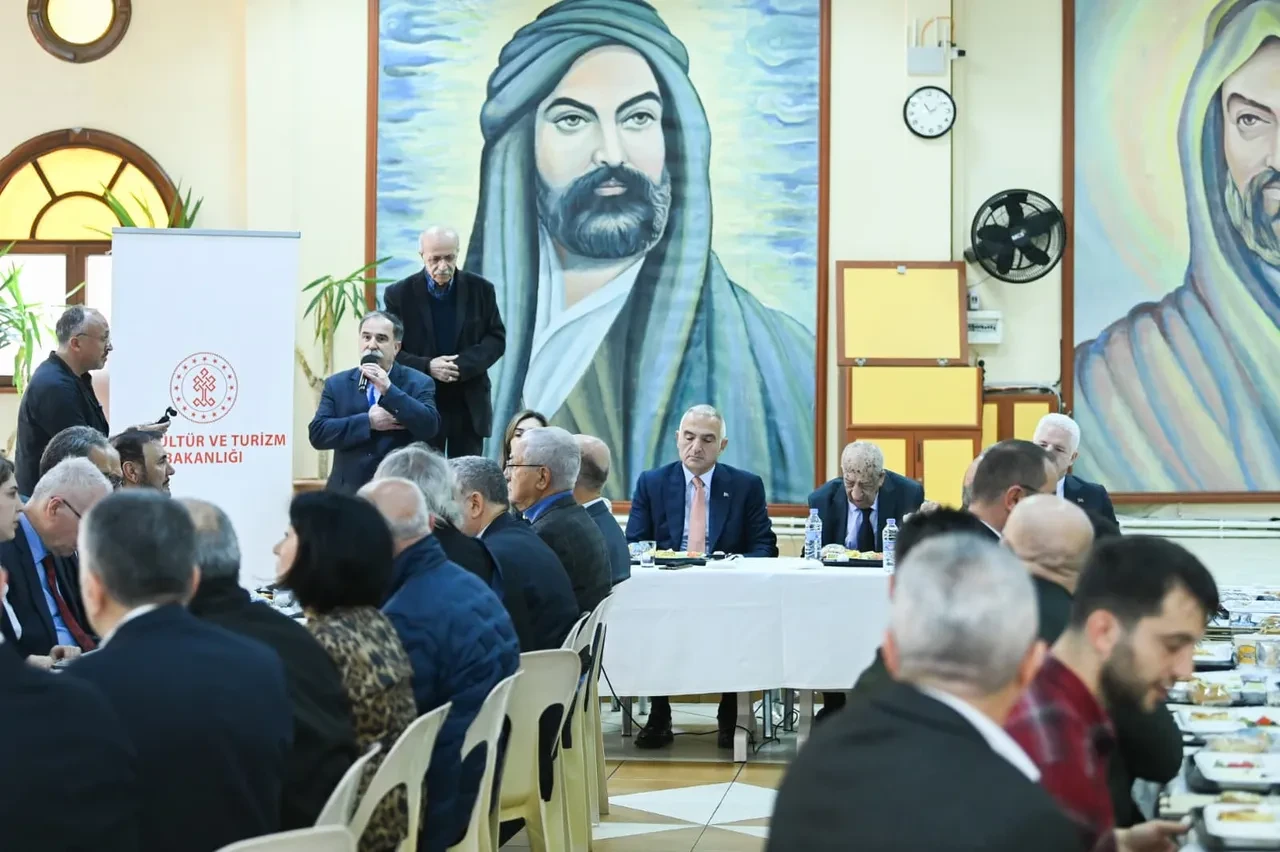 Bakan Ersoy müjdeyi verdi! Çalışma başlıyor: Cemevleri artık imar planlarına işlenecek
