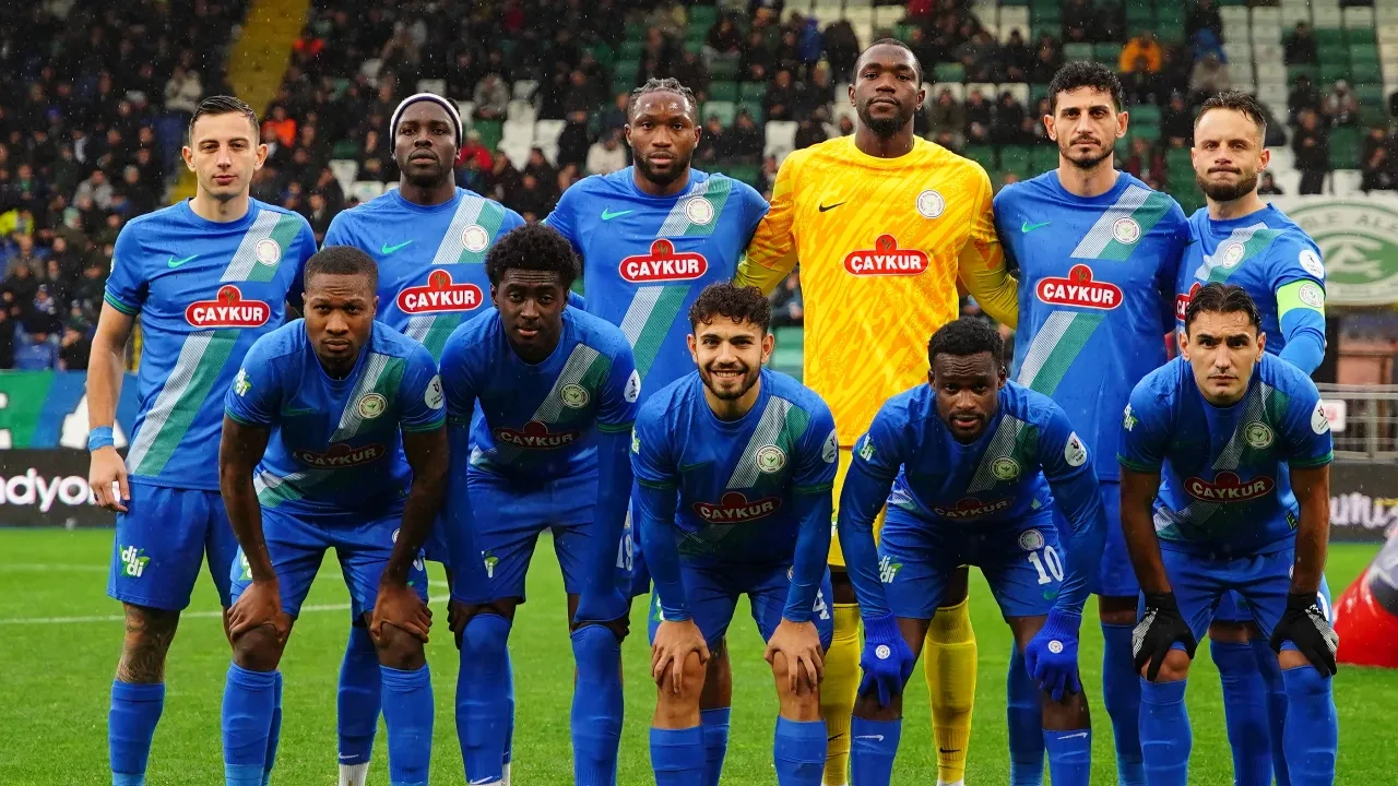 Çaykur Rizespor Eyüpspor'u farklı geçti!