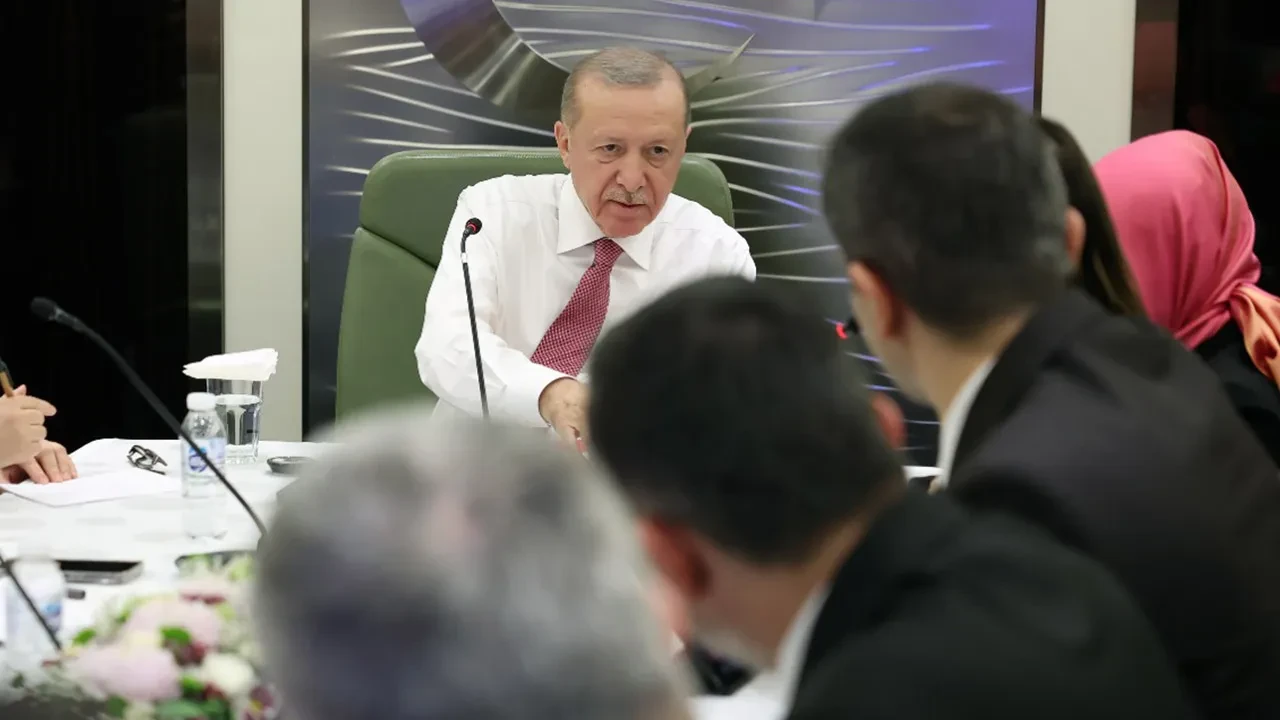 Cumhurbaşkanı Erdoğan, Putin ve Zelenski'ye net mesaj verdi: Karadeniz'in hesaplaşma alanı olmaması gerekir