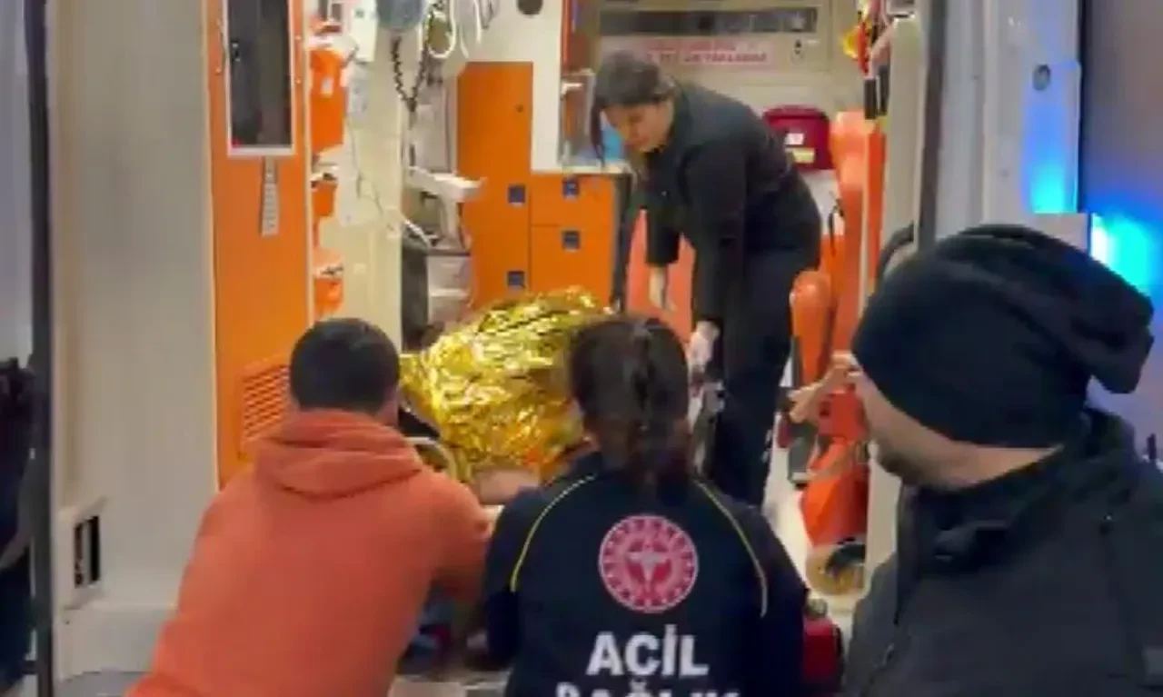 Aksaray'daki Hasan Dağı'na tırmanan 2 üniversite öğrencisi mahsur kaldı