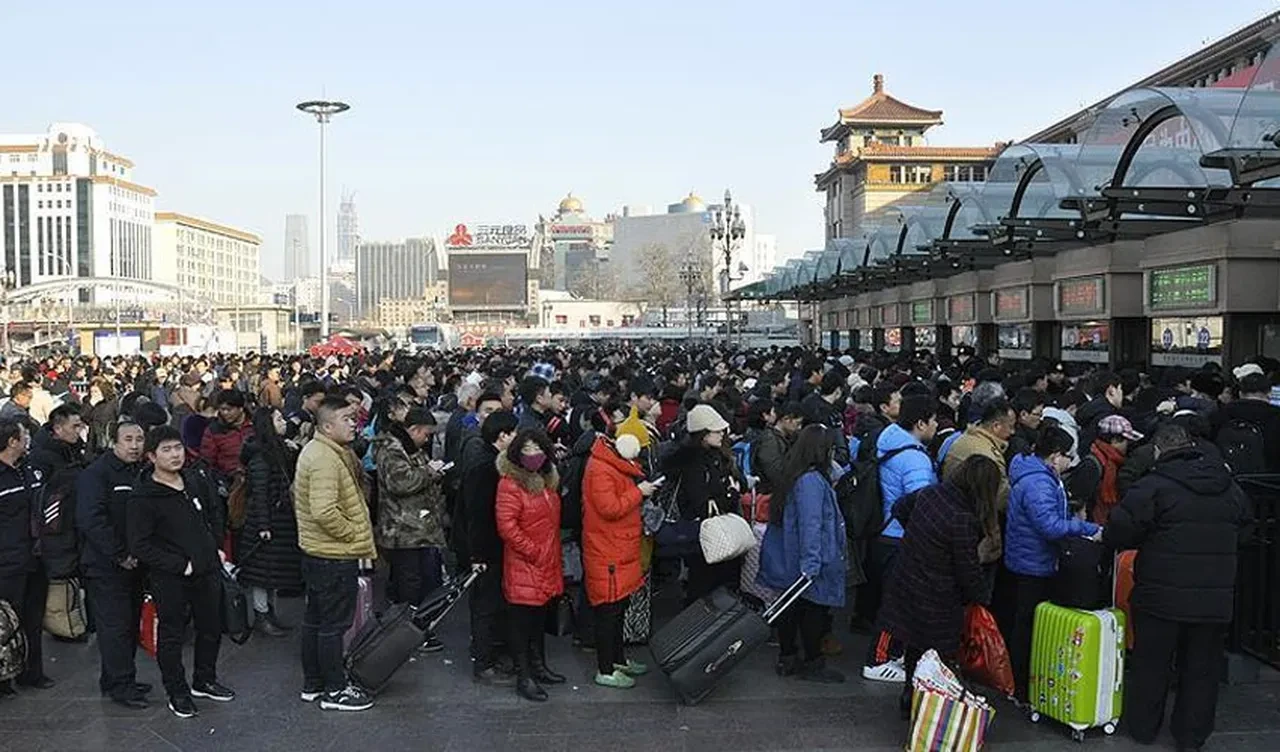 Çin nüfus düşüşüne karşı harekete geçti! Doğum ücretsiz olacak