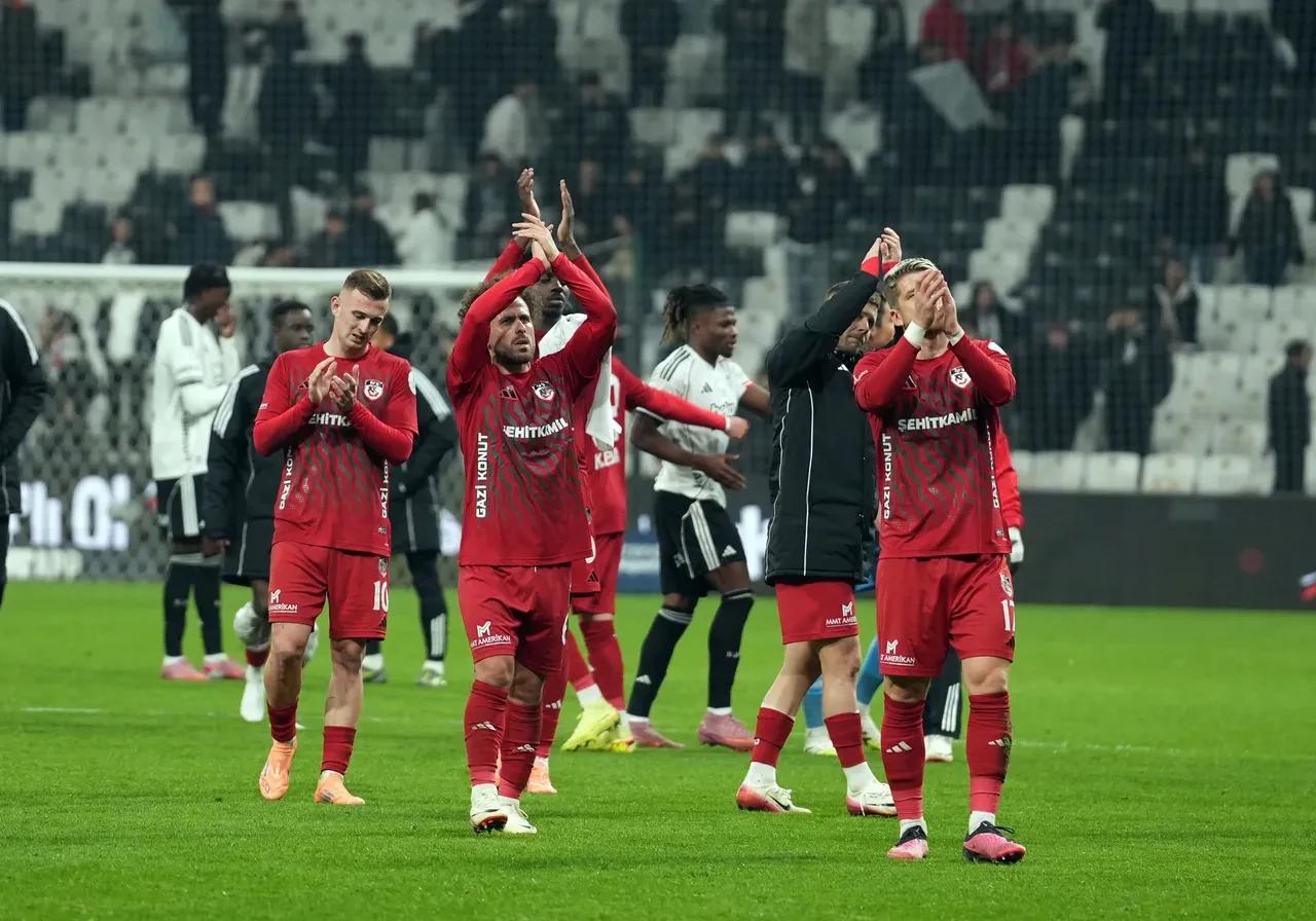 Gaziantep FK Göztepe maçı nereden izlenir, hangi kanalda, saat kaçta? Gaziantep FK Göztepe ilk 11 belli oldu