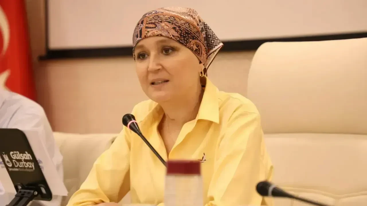 Gülşah Durbay öldü mü hastalığı neydi? Şehzadeler Belediye Başkanı hayatını kaybetti