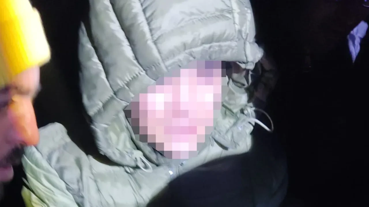 Kayıp çocuk kolundaki teknoloji sayesinde bulundu: Ekipler harekete geçti