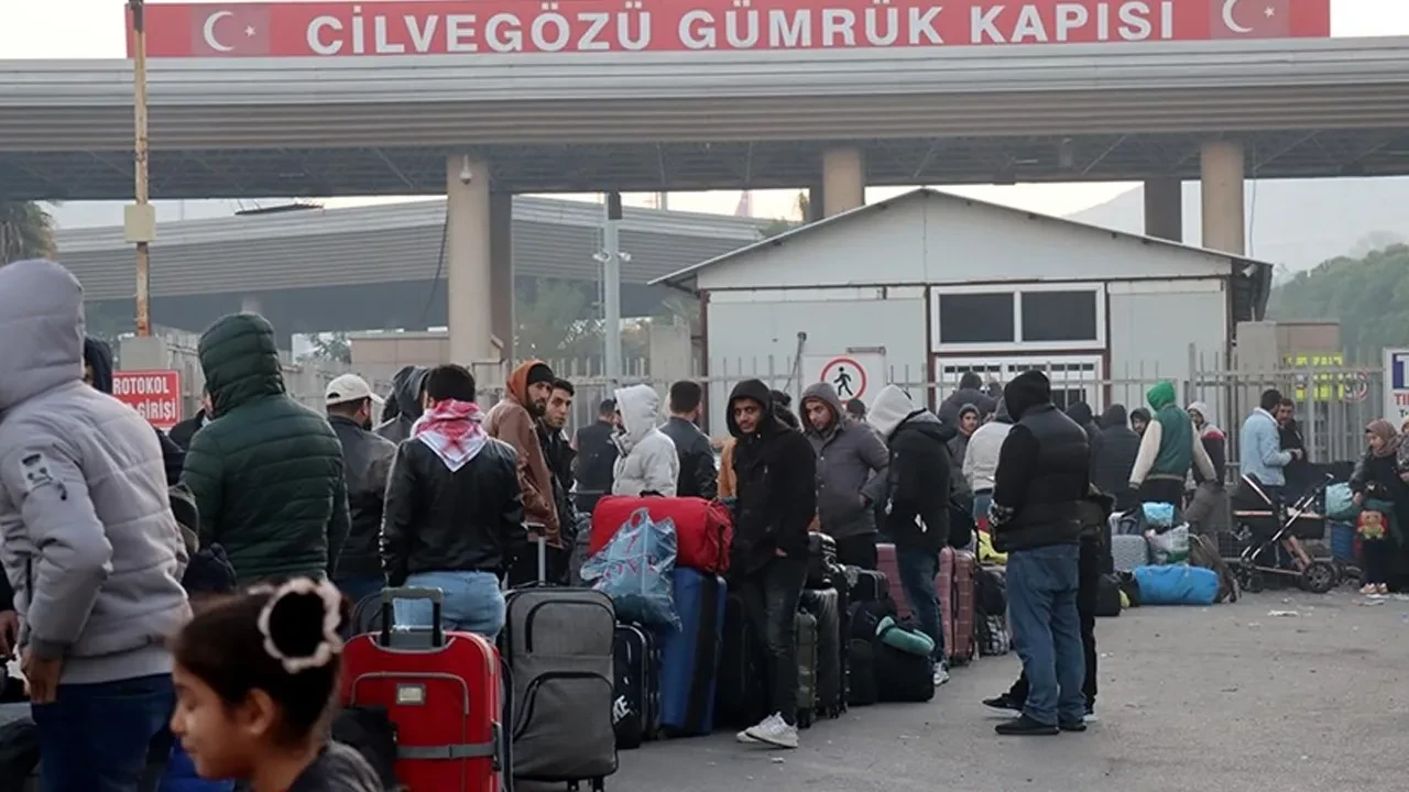 Suriyelilerin dönüşü için plan hazır! 3 adımda hayata geçirilecek, nüfusun büyük kısmı etkilenecek