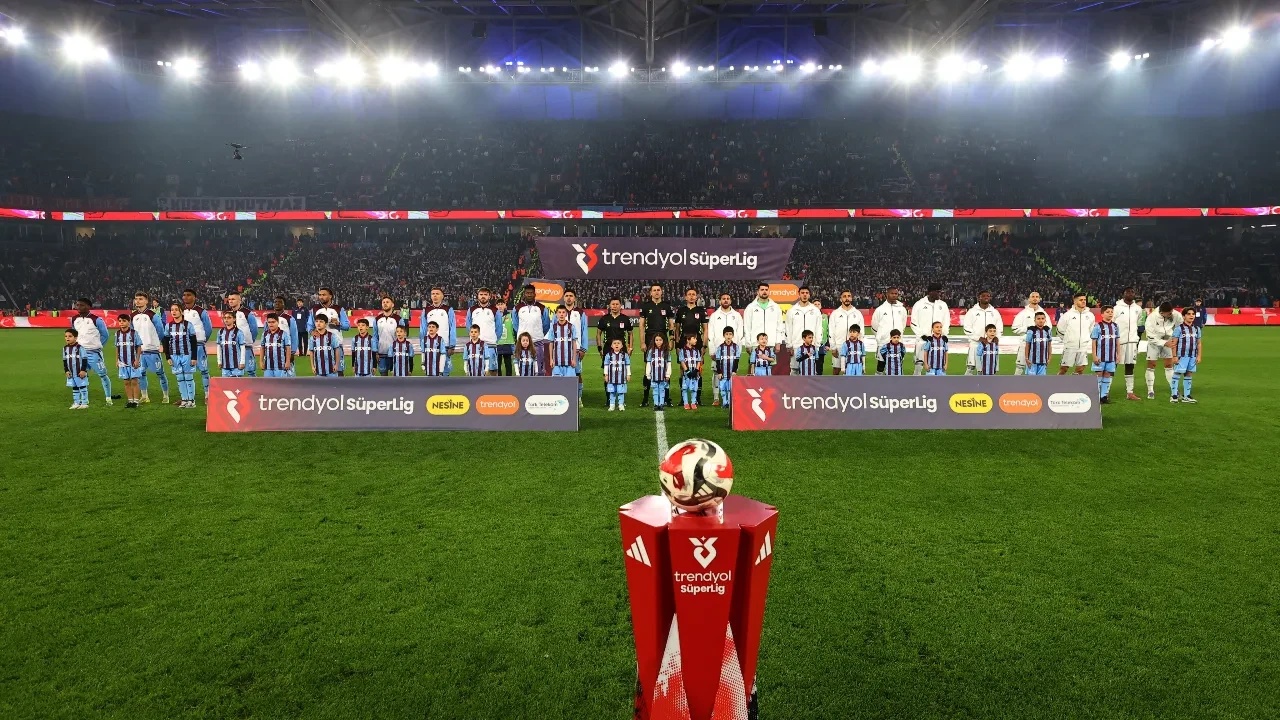 Beşiktaş'tan 'VAR'da yabancı hakem' isteği!