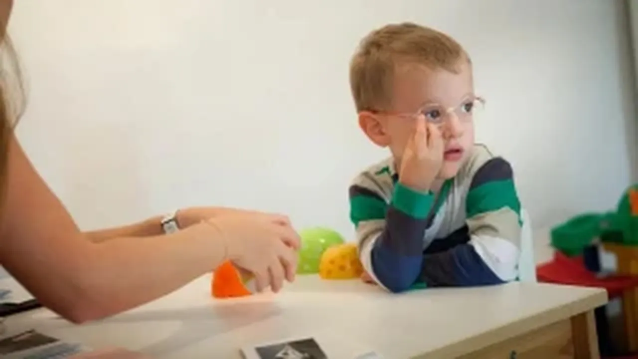 Çocuğunuzun otizmli olup olmadığını anlayabilirsiniz! Uzman doktordan otizme dair 6 kritik soru