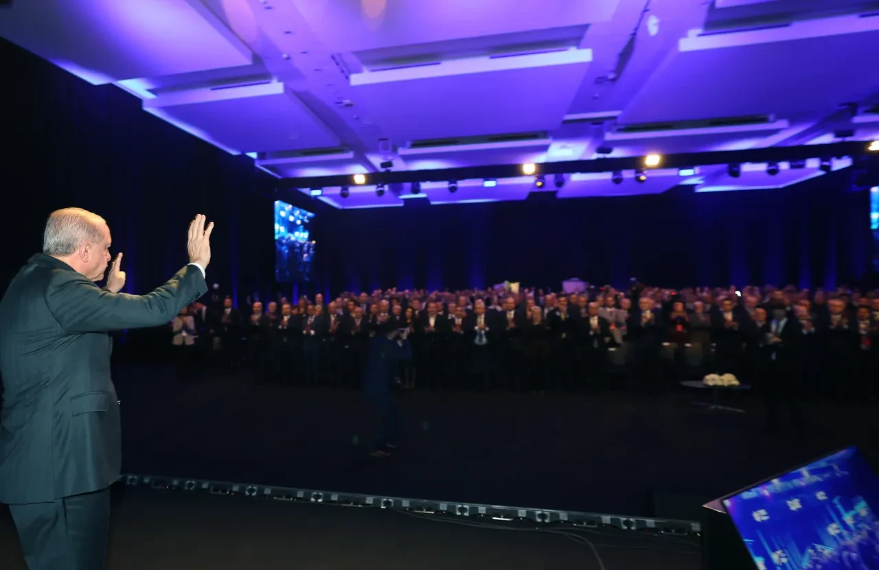 Cumhurbaşkanı Erdoğan'dan CHP'ye 'Türk dünyası' eleştirisi: Şaşı gözle bakıyorlar