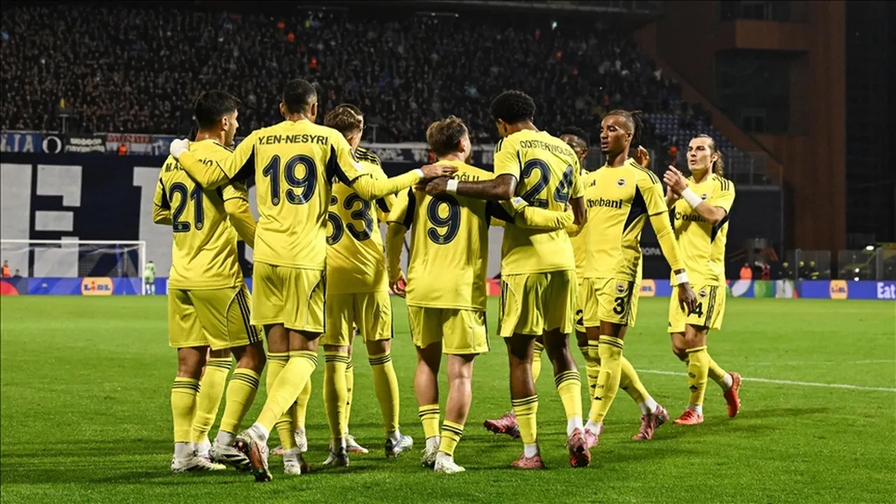 Fenerbahçe Konyaspor CANLI nereden izlenir? Maç başlıyor