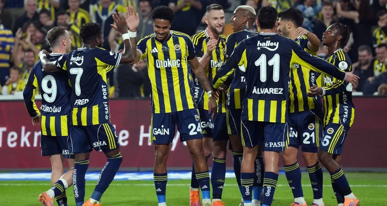 Fenerbahçe Konyaspor CANLI nereden izlenir? Maç başlıyor