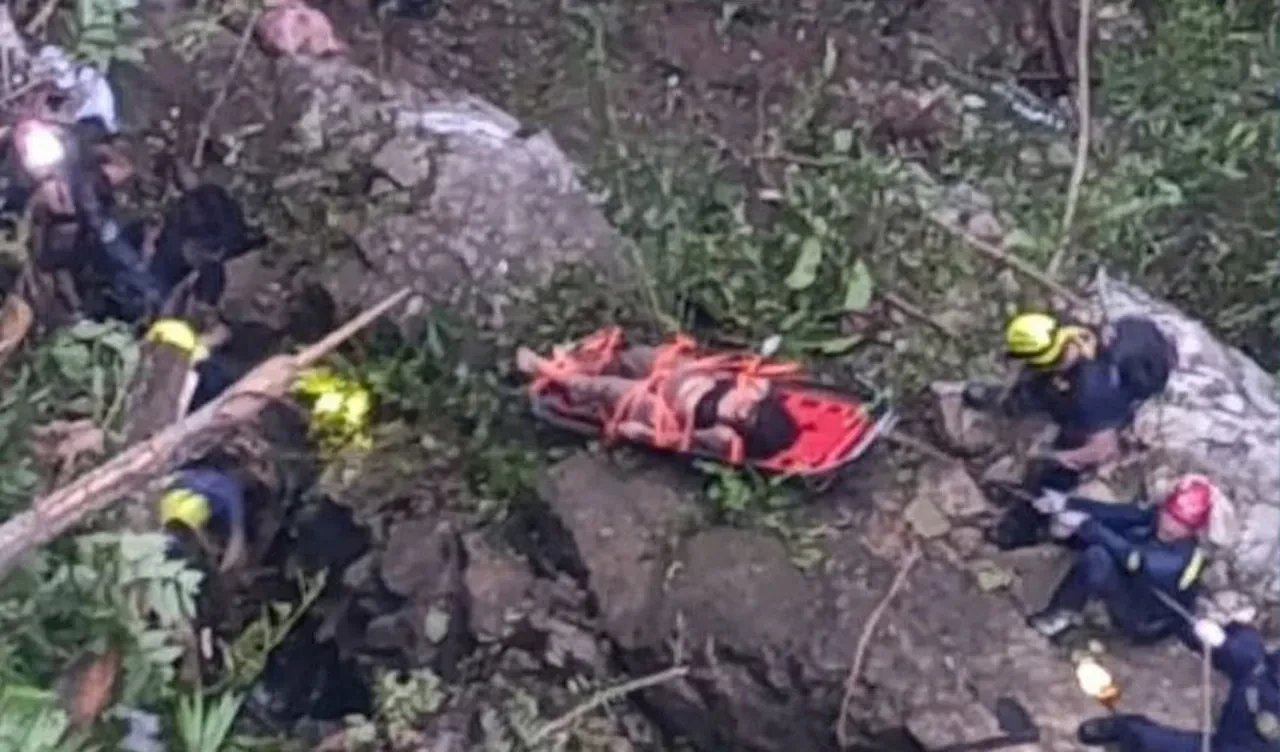 Mezuniyet dönüşü feci kaza! Otobüs uçurumdan yuvarlandı: Çok sayıda ölü ve yaralı var