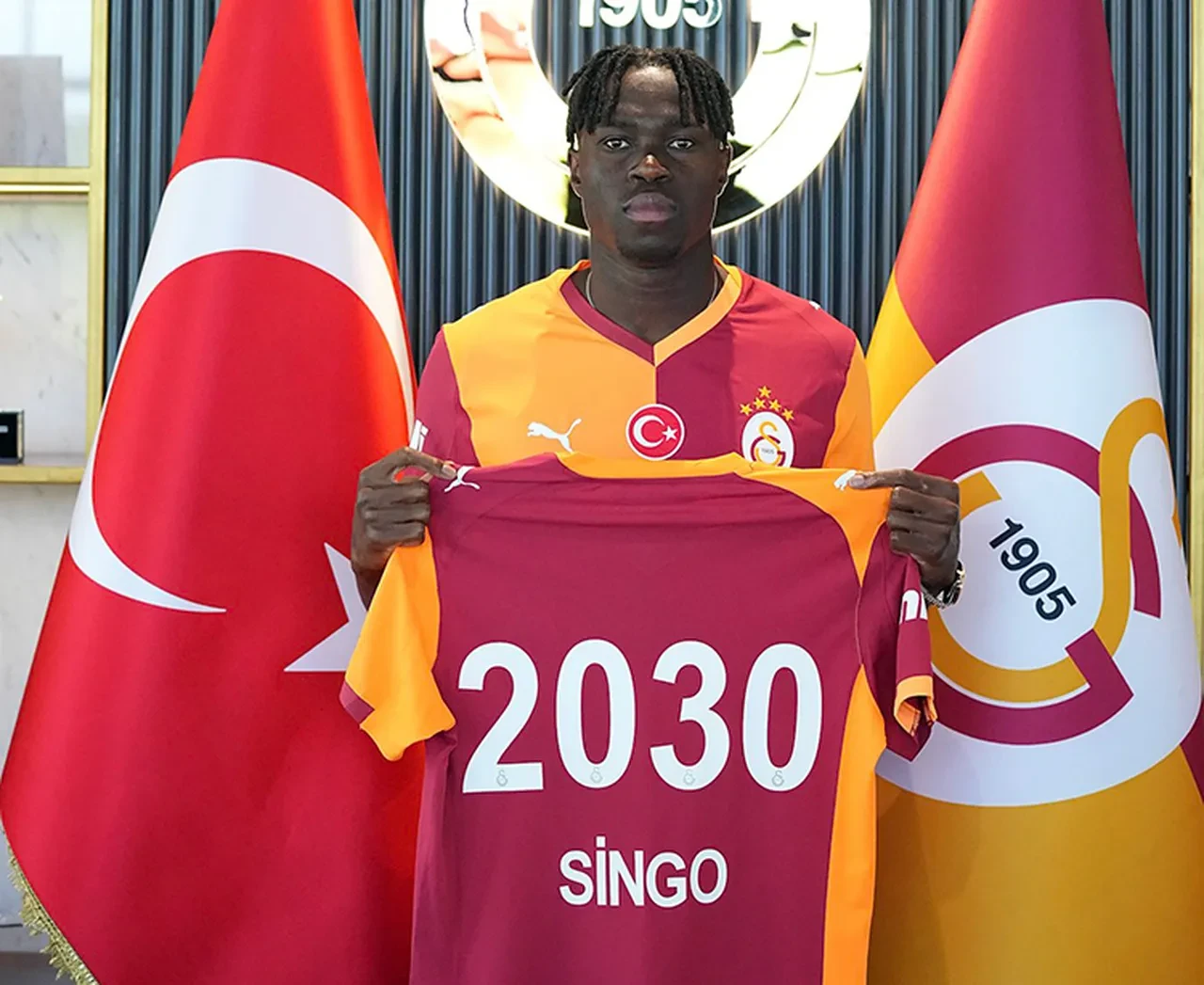 Singo Galatasaray’dan ayrılıyor mu? Devre arası satılacak iddiası!