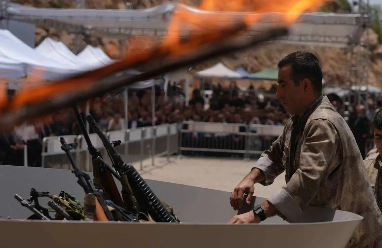 AK Parti'nin Terörsüz Türkiye raporu ortaya çıktı! 3 aşama belirlendi, ilki eve dönüş