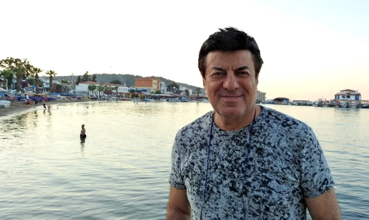 Coşkun Sabah 1 milyon yatırıp tavuk çitliği kurmuştu! Başına gelenlerden sonra müziğe geri döndü