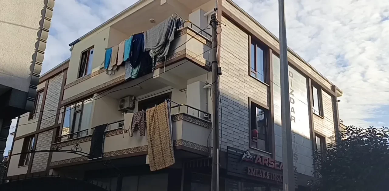 Evde şüpheli ölüm: 3 çocuk babasının yakınları feryat etti