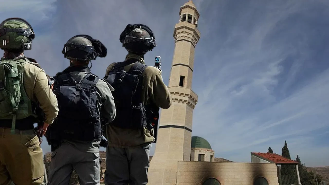 Ezan sesinden rahatsız olan İsrail, imamları gözaltına almakla tehdit etti 
