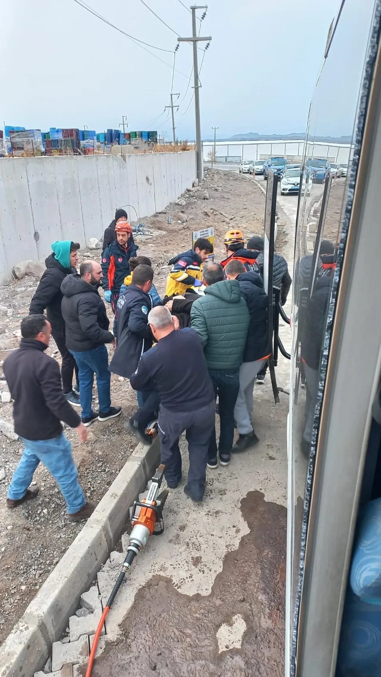 Kayseri'de feci kaza! İşçi servisi tıra arkadan çarptı: Çok sayıda yaralı var