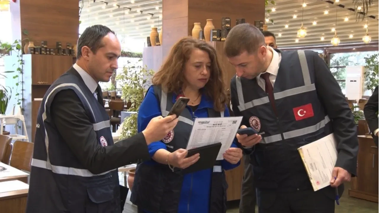 Restoran ve kafeye gitmeden okuyun! Ticaret Bakanlığı yemek yerken fiyat sürprizini bitirdi