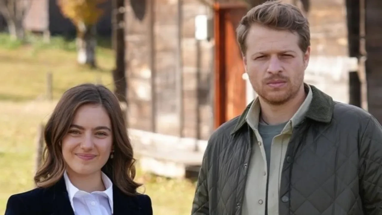 Taşacak Bu Deniz hayranlarına müjde! Ava Yaman ve Burak Yörük O Ses Türkiye Yılbaşı'nda! 