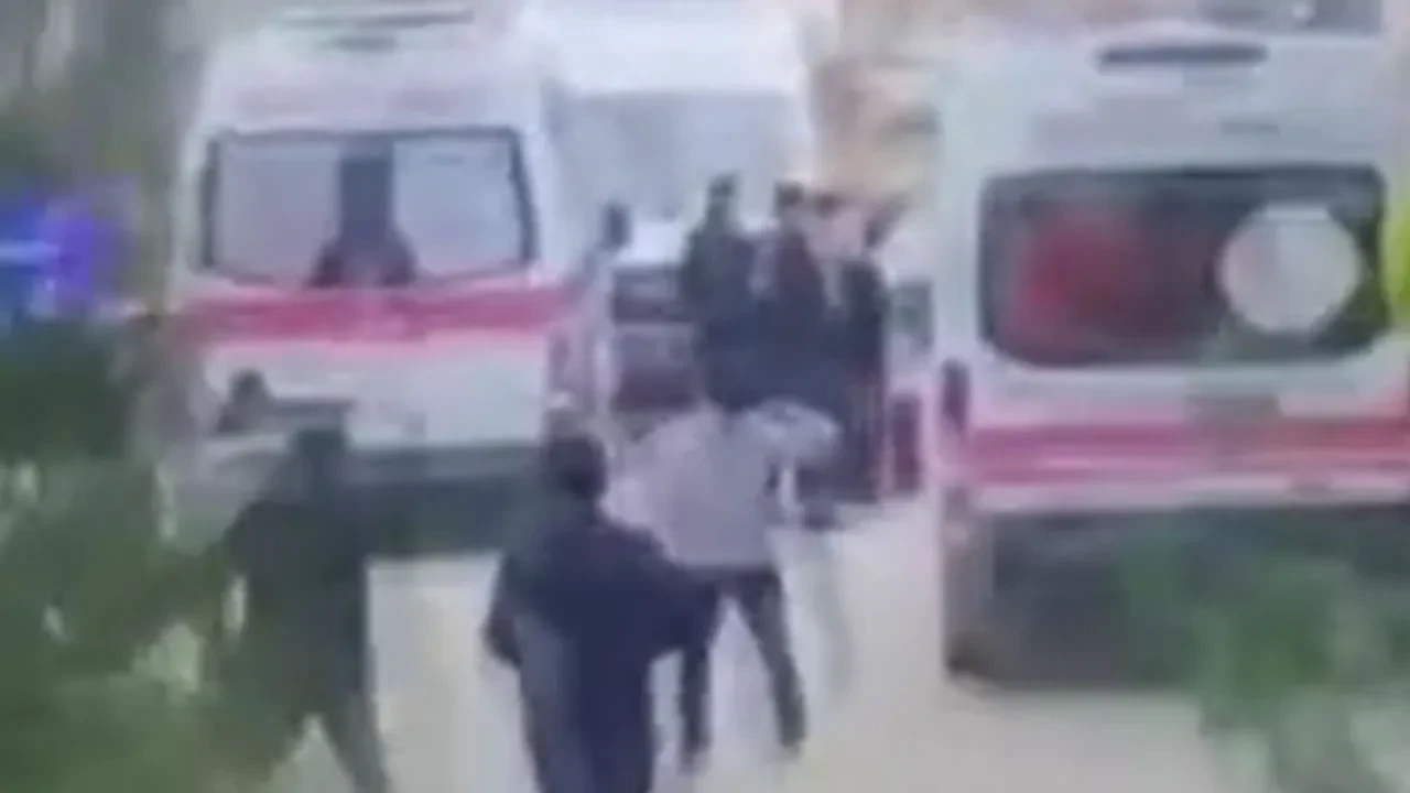 Tatlının sonu acı bitti! Doğum günü çikolatası yiyen öğrenciler hastaneye kaldırıldı