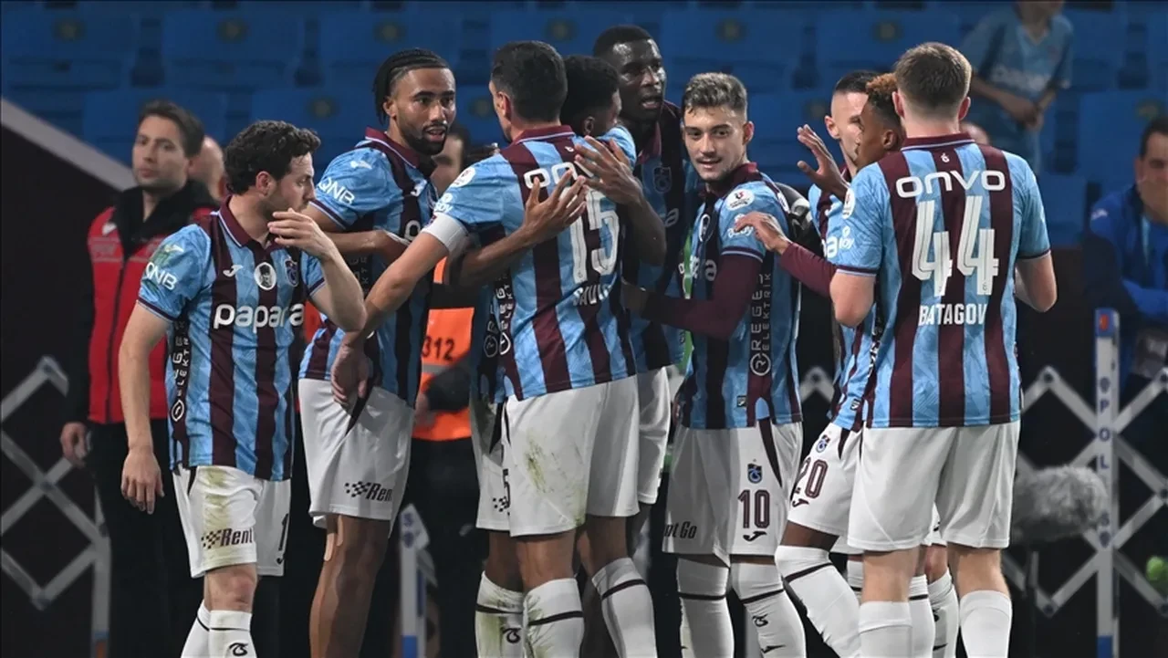 A Spor CANLI Trabzonspor Alanyaspor maçı nereden izlenir? Şifresiz yayınlanacak