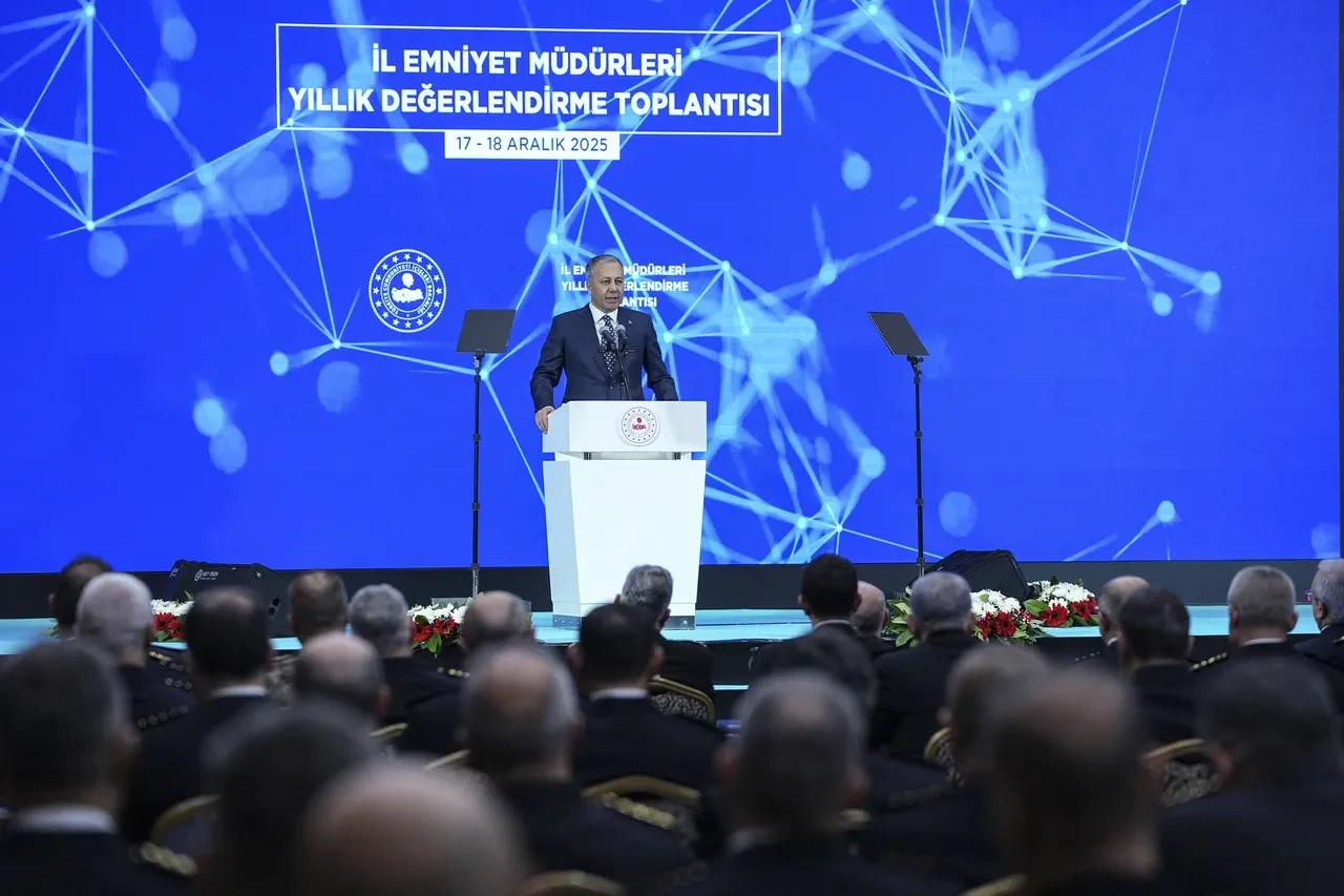 Ali Yerlikaya duyurdu! Polis teşkilatında köklü değişim: Emniyet Başkanlığı geliyor