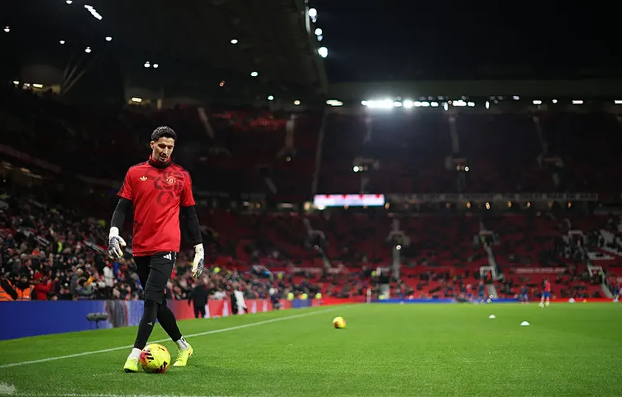 Altay Bayındır, Süper Lig'e mi dönüyor? Beşiktaş iddiaları gündeme geldi