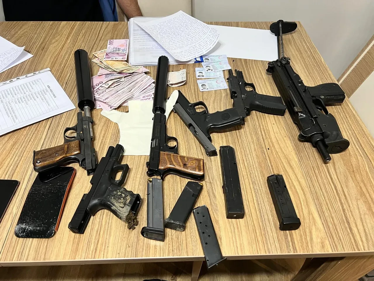 Çirkinler suç örgütüne operasyon: 7 kişi tutuklandı