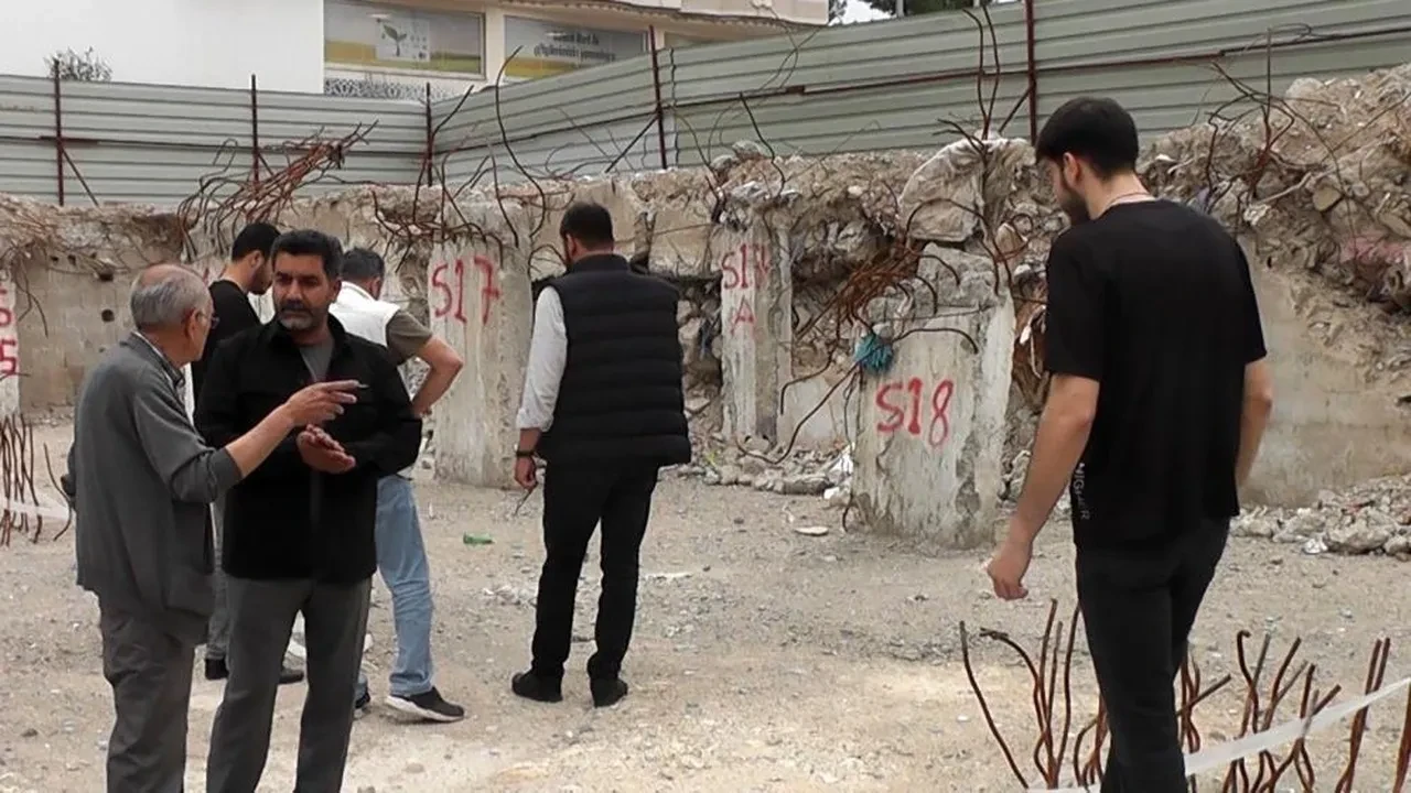 Furkan Apartmanı'nda 51 kişi can vermişti! Firari müteahhitlerin yakalama kararı kaldırıldı