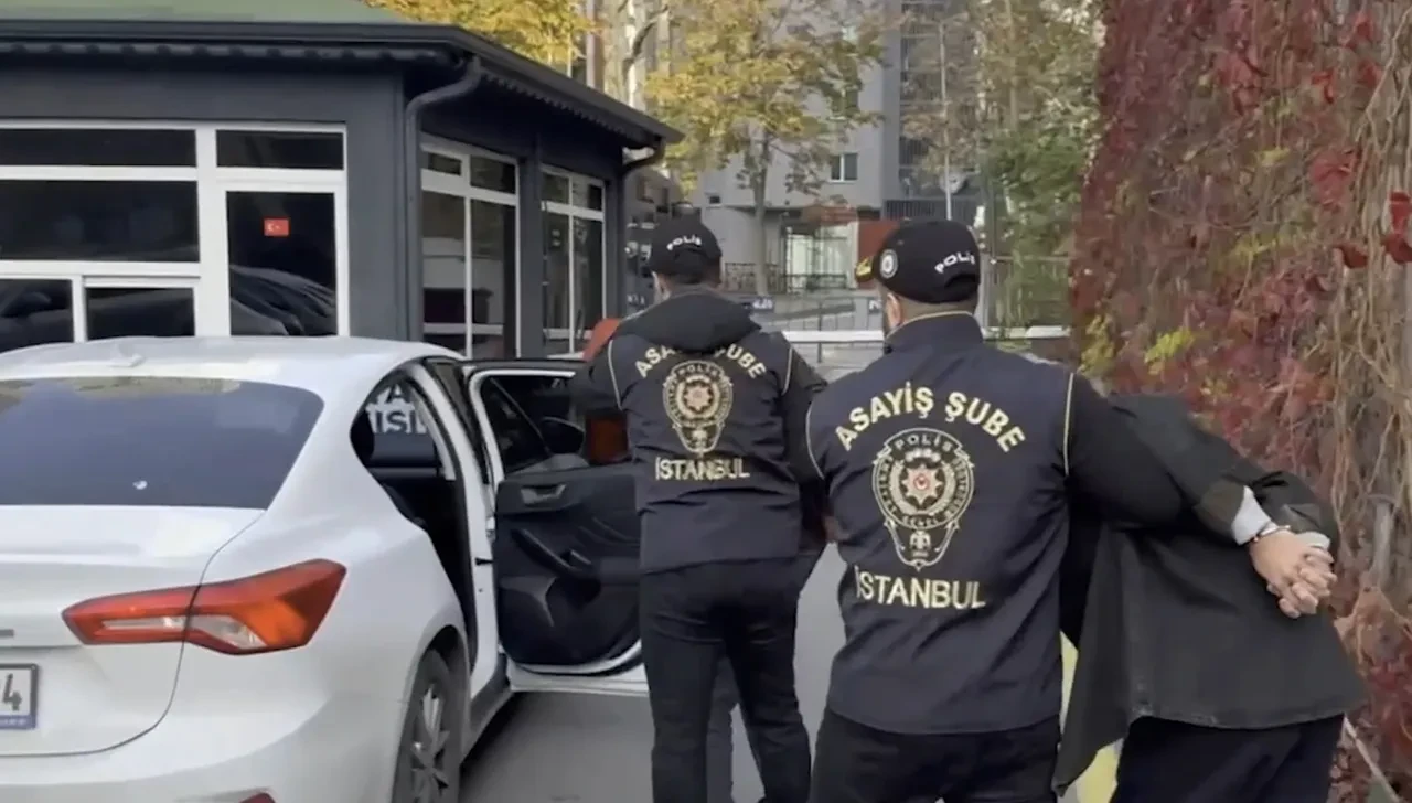 Gazze'ye yardım için et göndermek isteyen iş insanı, 300 bin dolar dolandırıldı! Para dolu çantayla bankadan böyle çıktılar