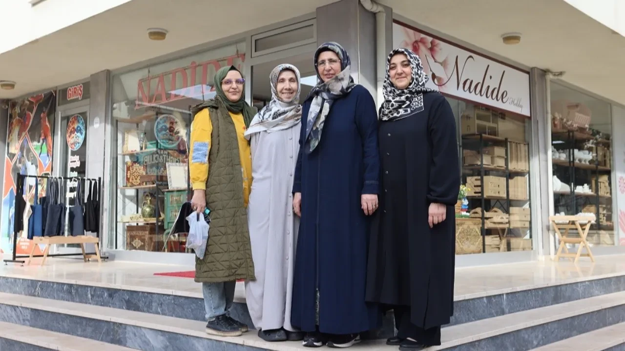 Kursiyerlikten başlayıp kendi işinin patronu oldular! 3 kadın girişimcinin yolu adım adım başarıya gidiyor