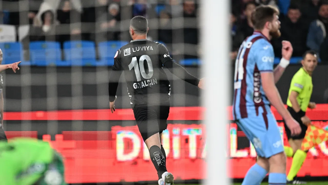 Trabzonspor Alanyaspor maç sonucu kaç kaç? Ziraat Türkiye Kupası’nda sürpriz sonuç